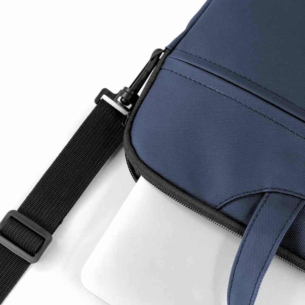 EDMONTON - Giftology 15" Laptop Bag - Navy Blue